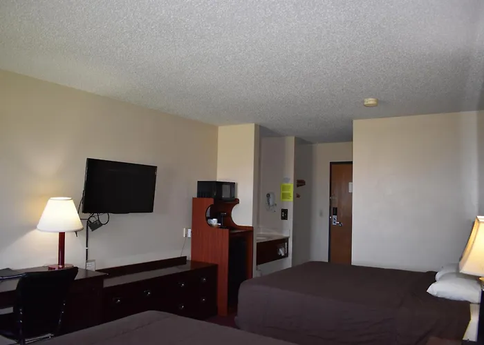 Heartland Hotel & Suites