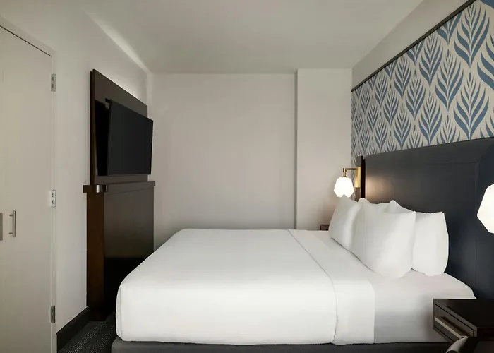 Courtyard By Marriott San Francisco Union Square
