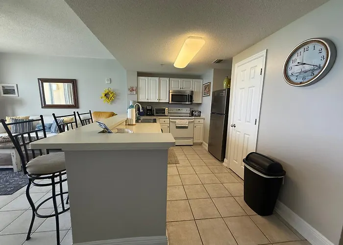 Majestic Beach Towers 905