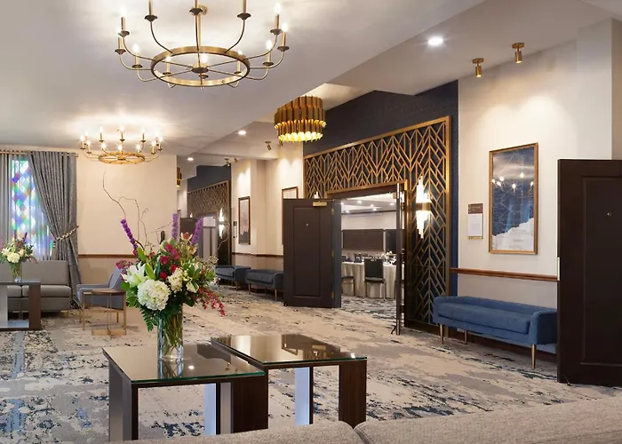 Hotel Royer Urbana Champaign, Tapestry Collection By Hilton
