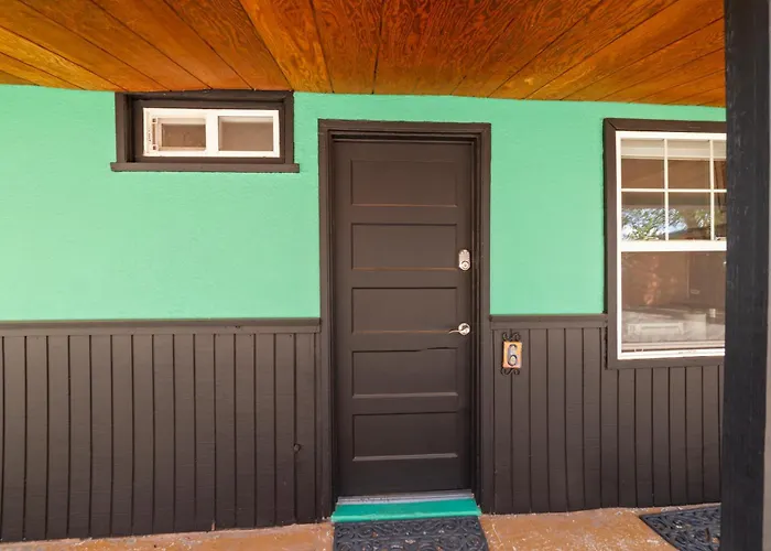 Atomic Short-Term Rentals