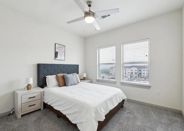 Chisholm Trace 531 I Comfy 2 Bed 2 Bath