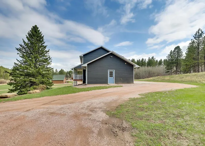 Mickelson Trail Access! Black Hills Group Lodge