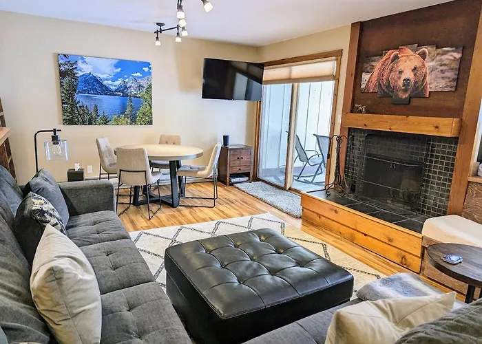 Spectacular Mountain Condo