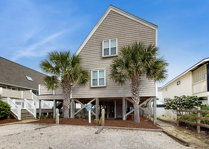 Starboard #16C: Across From Beach, Pool, Deck