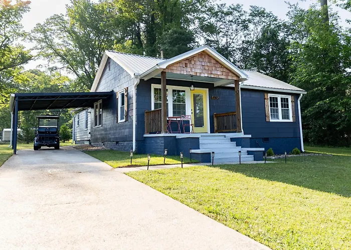 Blue Bungalow W/ Free Golf Cart 1/2 Mi From Square