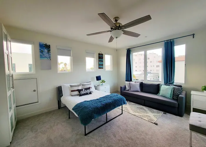 Upscale Modern Townhouse At Balboa Park