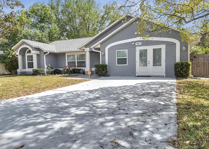 Entire House With Hot Tub Close To Orlando Disney And Beach