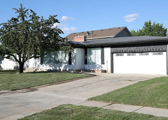 Updated 4-Bedroom Home Centrally Located In Logan