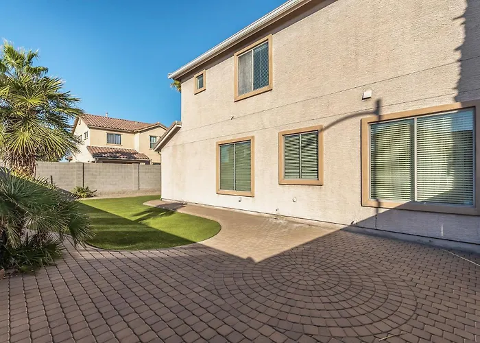 Entire Home In Surprise Downtown, Arizona