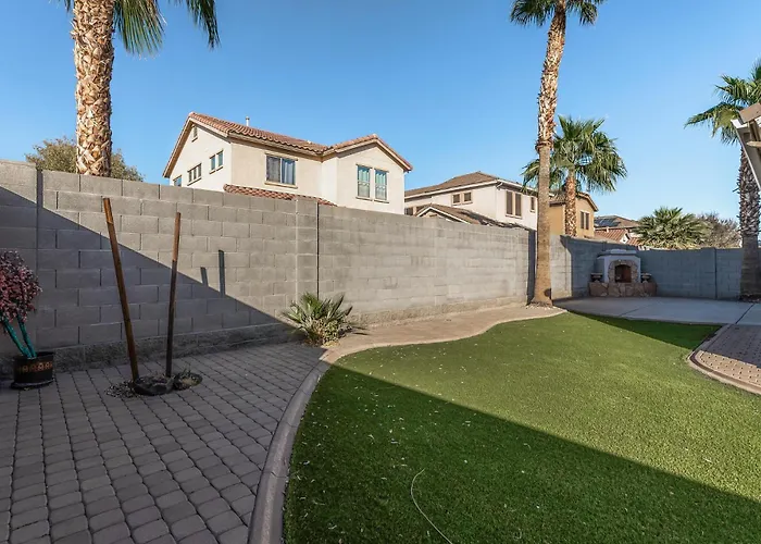 Entire Home In Surprise Downtown, Arizona