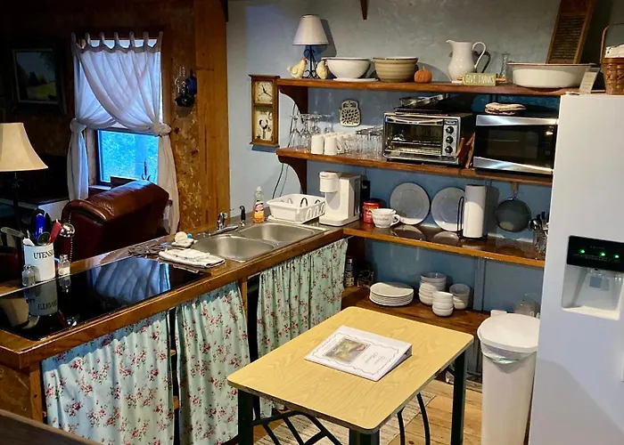 Woodhaven, Darling Romantic Cabin, Atv Trails, Mena, Ar