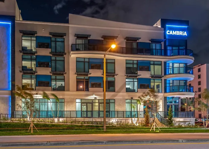 Cambria Hotel Fort Lauderdale Beach