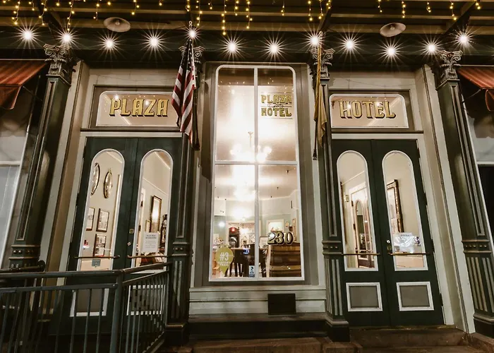 Historic Plaza Hotel