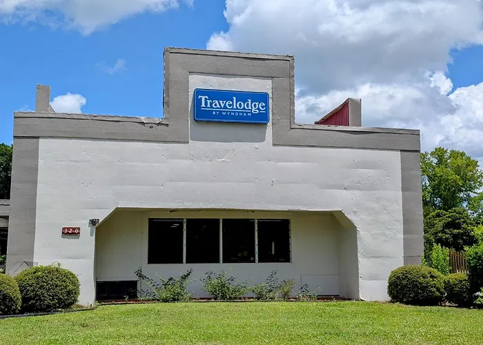 Travelodge By Wyndham Forsyth