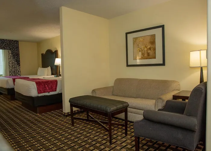 Evangeline Downs Hotel, An Ascend Collection Hotel