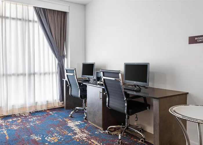 Best Western Plus New Richmond Inn & Suites