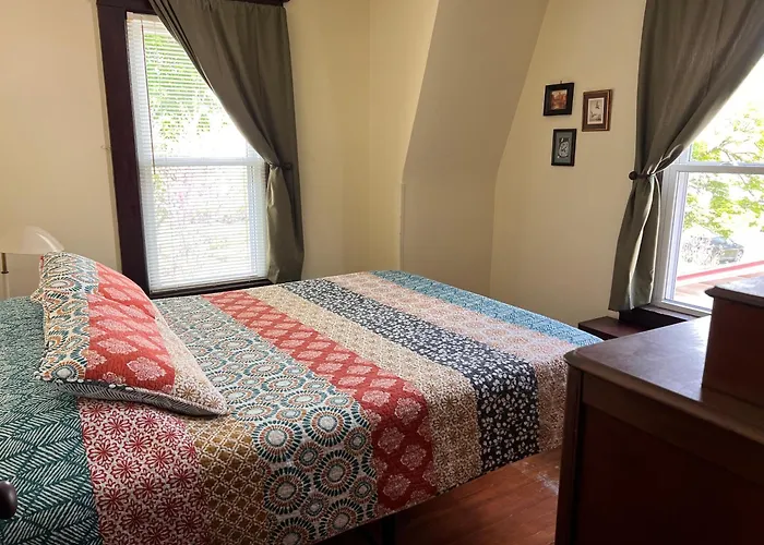 Whirlpool Cottage