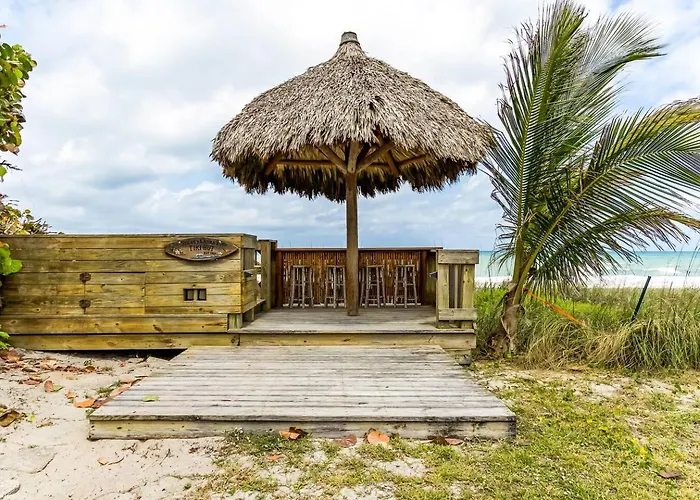 Salty Dog Direct Oceanfront Luxurious Retreat!