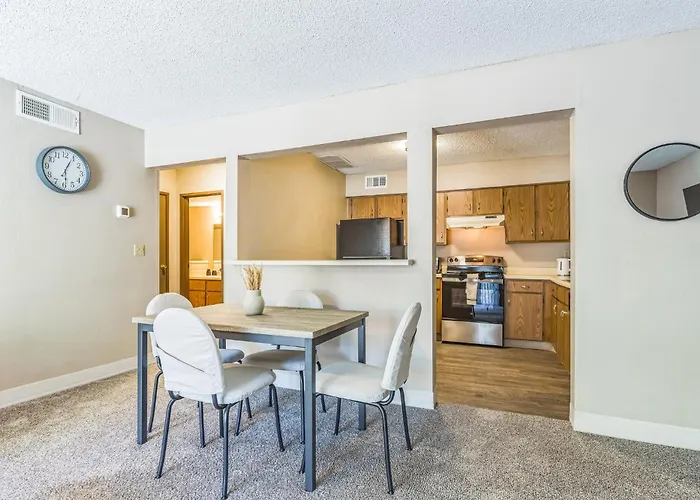 Rosehill Pointe 197 I Spacious 1 Bed 1 Bath