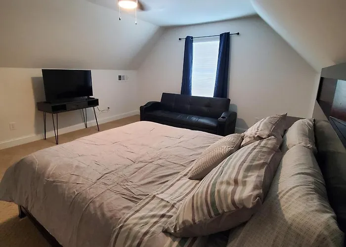 Modern 4Br 3Ba Family Retreat Douglasville
