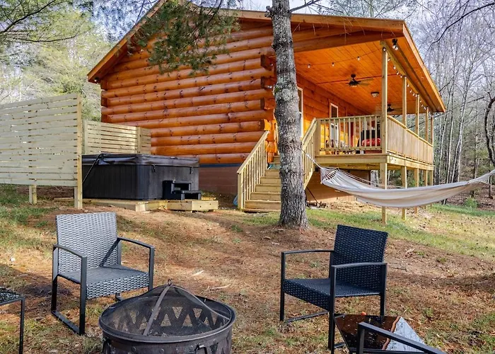 Cozy Cabin Getaway!
