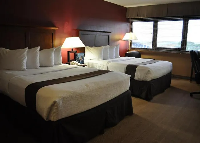 Adam'S Mark Hotel & Conference Center