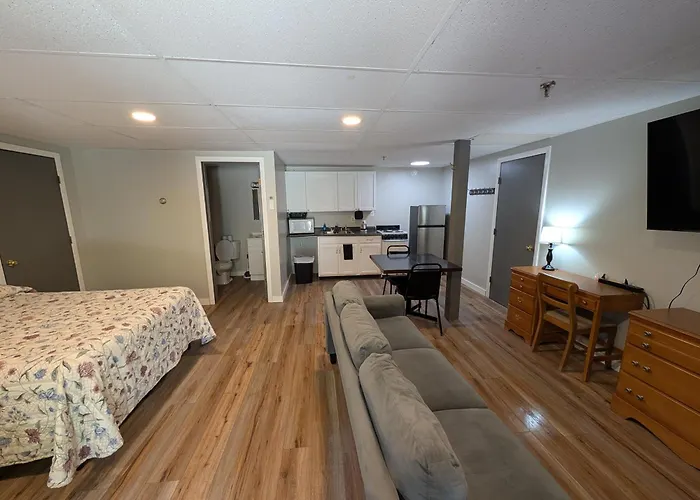 Aroostook Hospitality Inn - Washburn