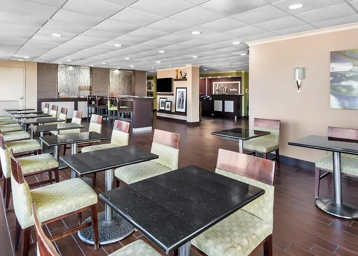 Hampton Inn Indianapolis Northeast/Castleton