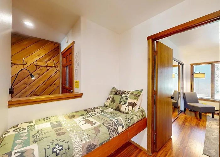 Snowcreek 27