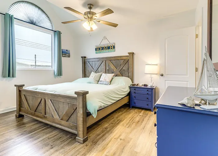 Topsail Beach Vacation Rental: Idyllic Ocean Views