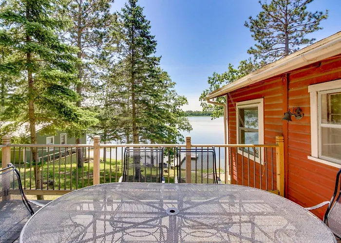 Waterfront Pequot Lakes Cabin: Fire Pit + Views!