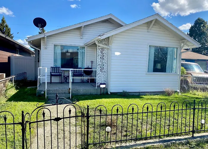 Copper City Charmer With Easy Freeway Access