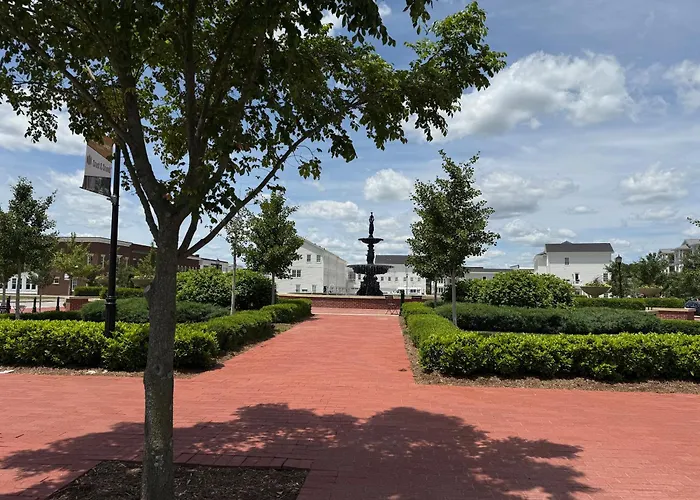 Hotel Apartment At Norton Commons