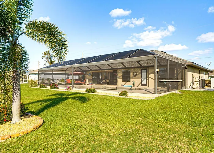 Near Golf & Beaches: Luxe Home In Rotonda West!