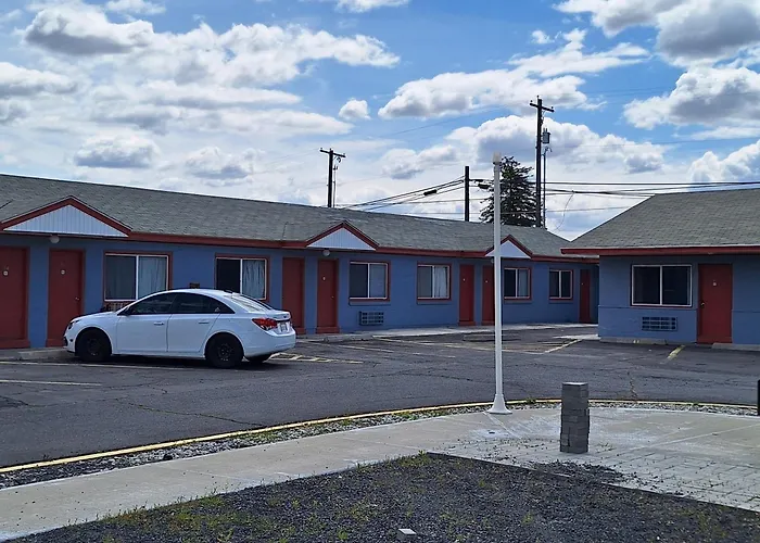 Sundowner Motel