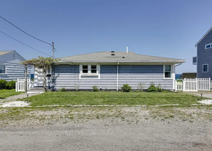 Oceanfront Cottage On Cape Cod Bay W/ Game Room
