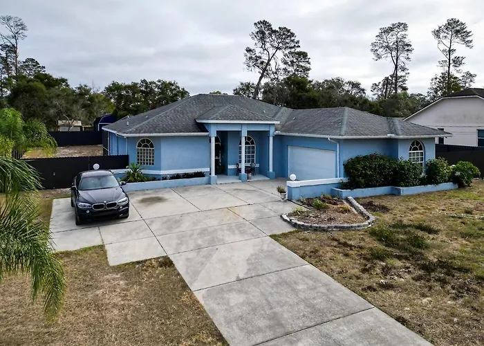 4Br 3Ba Home With Pool 7Mins From Springs