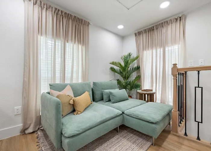 Mediterranean Villa Vibes #7 At East Downtown
