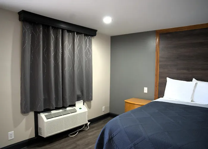 Carrier Motor Lodge