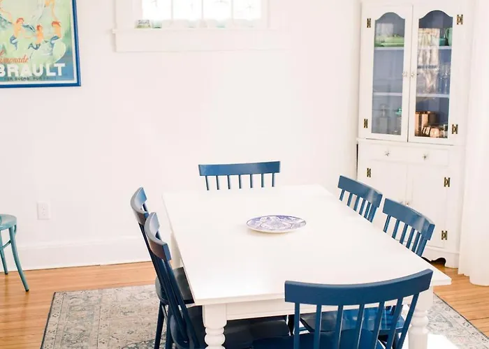 Cape Charles Cottage - Just Blocks From Beach & Downtown!