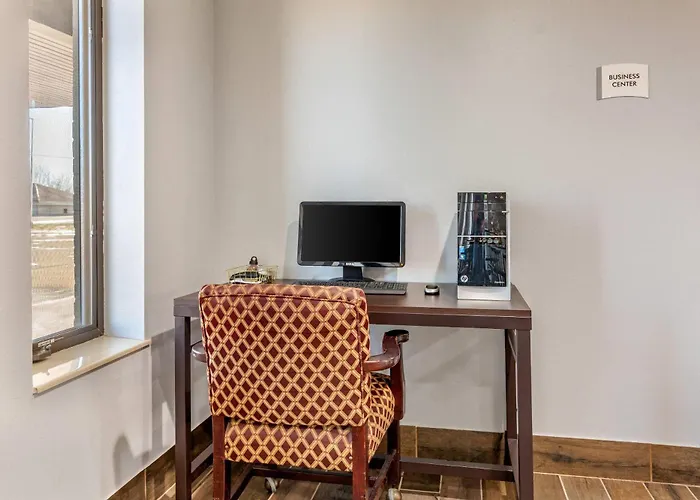 Quality Inn New London