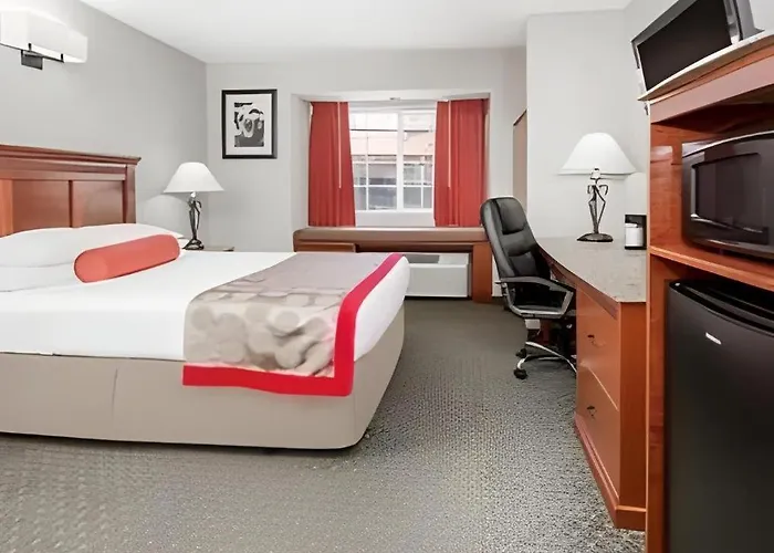 Ramada By Wyndham Frisco