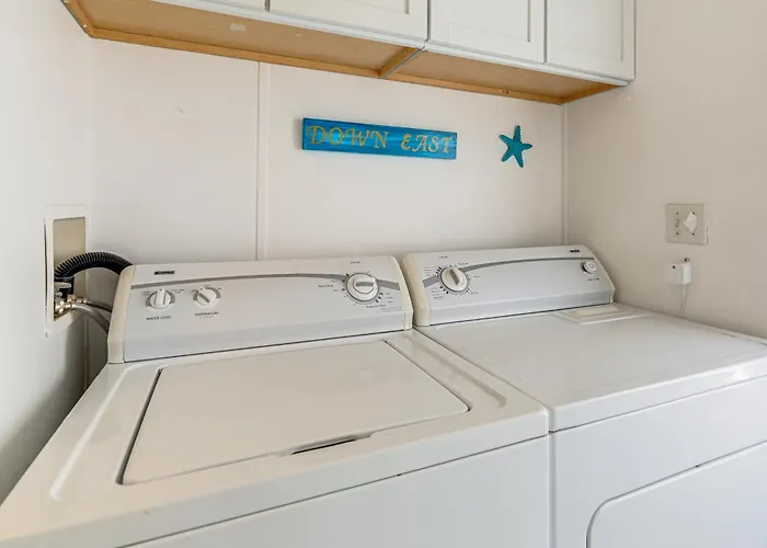 2 Blocks To Crystal Coast: Family-Friendly Retreat