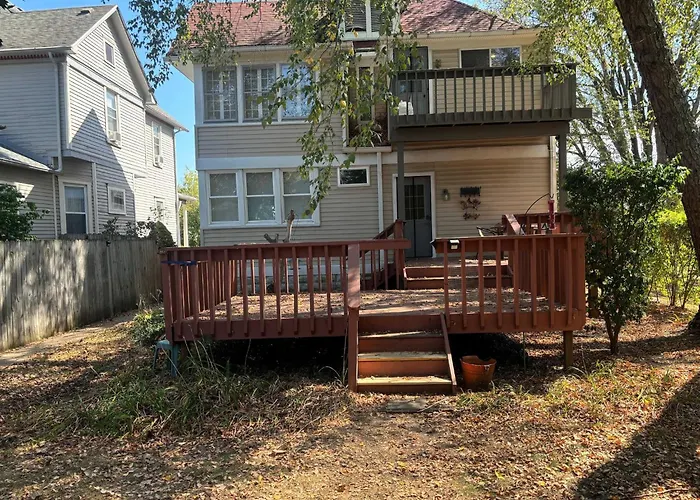 2Br 1St Floor Suite Close To Isu