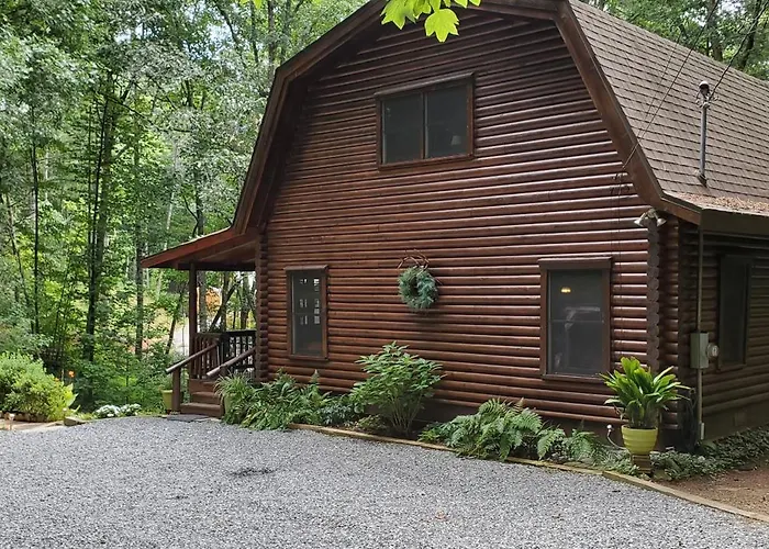 Appalachian Cabin- Trout Stream Firepit Hot Tub