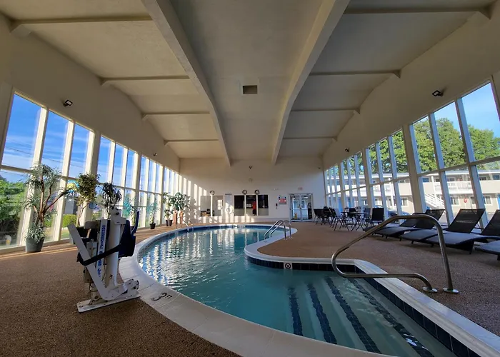 Days Inn By Wyndham - Cape Cod