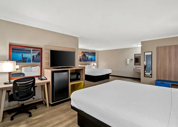 Days Inn By Wyndham Whitmore Lake Near Ann Arbor And Brighton