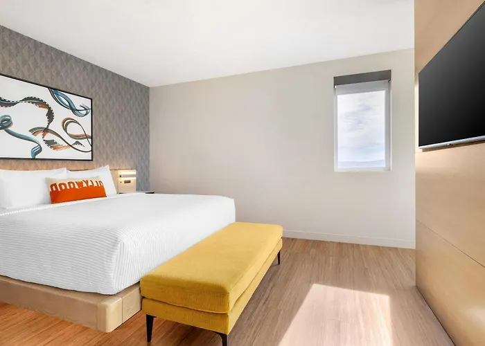 Cambria Hotel Burbank Airport