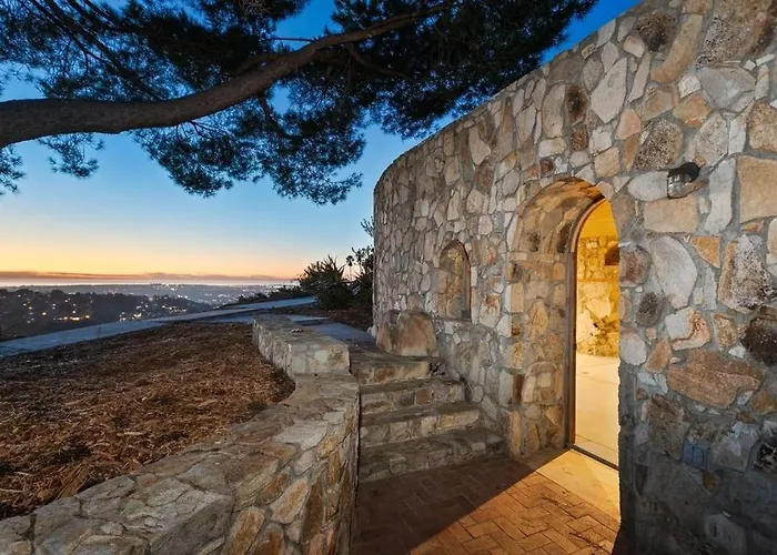 Casa Grotto
